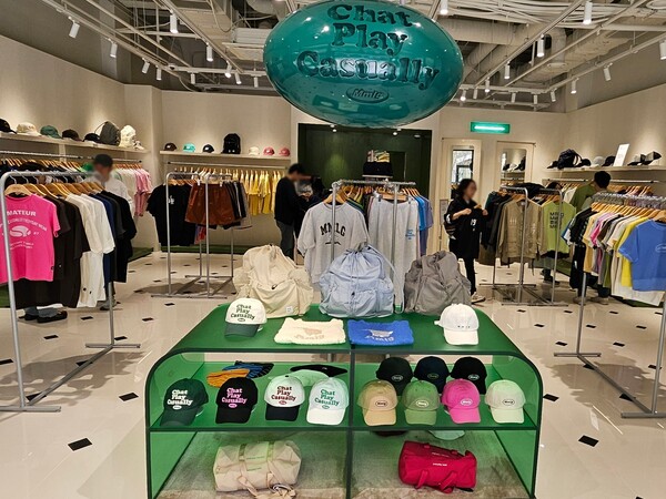 파주 프리미엄 아울렛에 오픈한 Mmlg 매장 내부 / 신세계사이먼 제공