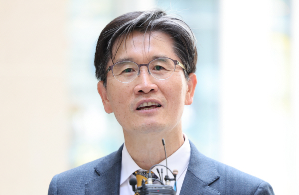 오동운 고위공직자범죄수사처장 후보자의 모습이다. /연합뉴스