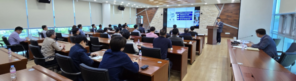 한전KDN이 2024년도 품질경영공청회를 열고 품질경영활동 종합평가를 전사에 공유해 품질경영 혁신을 모색했다. / 한전KDN 제공