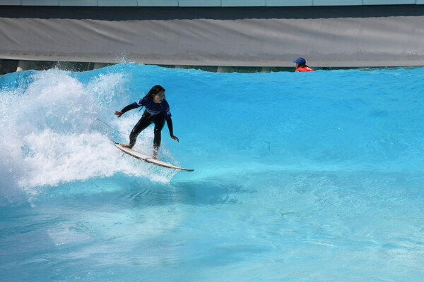 지난 5월 18일부터 19일까지 ‘2024 제3회 시흥시장배 국제서핑대회 코리아오픈’이 이틀간 진행됐다./ 시흥시 제공