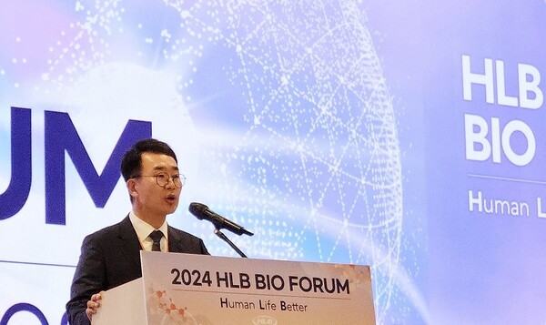 진양곤 HLB 회장. /연합뉴스