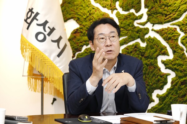 화성시는 2025년 1월 공식적인 화성특례시 출범 및 출범식을 준비하기에 앞서 오는 7월에는 화성형 특례사무 발굴을 위한 자문을 거쳐 10월에는 특례이양사무와 관련한 최종검토를 마무리할 예정이다./ 화성시 제공