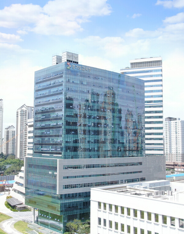 경기도교육청(교육감 임태희)이 복합적 어려움을 가진 학생들의 통합지원을 위해 25개 교육지원청 국·과장 대상 ‘학생맞춤통합지원 체계 구축’ 연수를 11일 운영한다./ 경기도교육청 제공