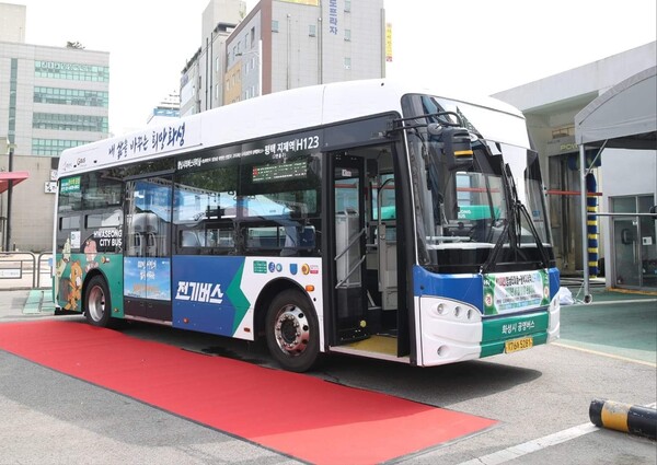 화성시는 지속적인 인구유입이 있어왔지만 광역교통개선대책 지연에 따라 광역버스 하나로만 광역교통을 책임지고 있어 모든 불편과 고통은 거주하는 시민들이 감내하고 있었다./ 화성시 제공