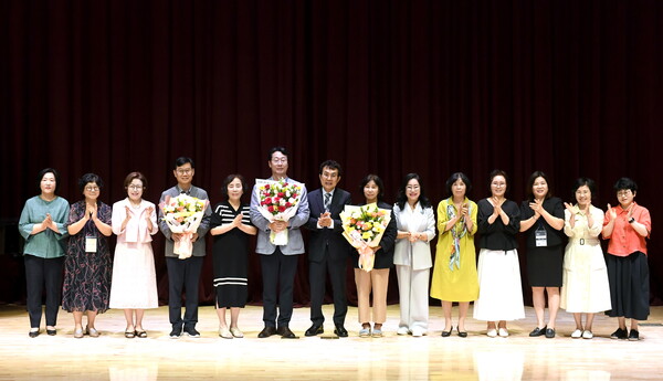 화성시에는 요양원 119개소, 재가시설 203개소 등 322개소의 장기요양기관에 요양보호사 8866명이 근로 중이며 1만1038명의 장기요양등급 인정자가 거주하고 있다./ 화성시 제공