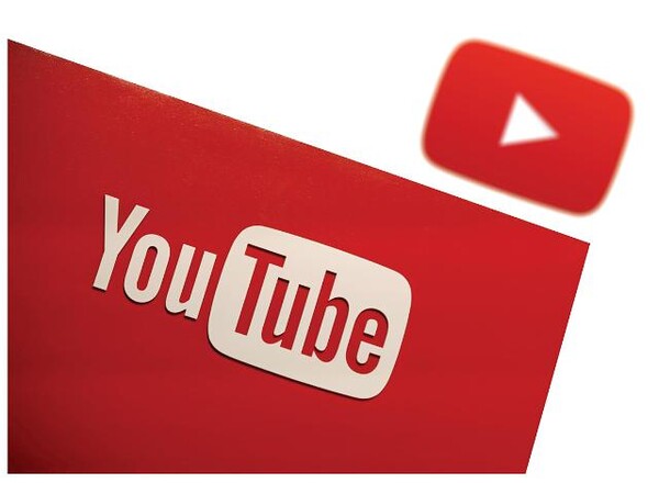 서방에서 반독점 견제로 빅테크들이 곤혹을 겪는 가운데, 국내에서도 공정위가 구글을 첫타자로 칼을 겨눴다. 일각은 다음타자로 국내 최대 전자상거래 기업 쿠팡을 주목한다. / 유튜브