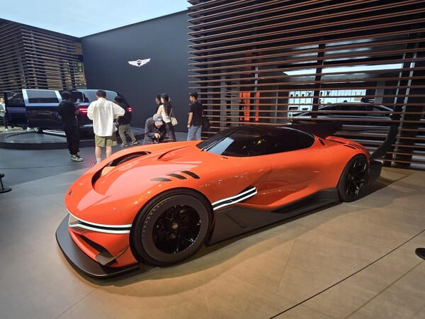 제네시스 엑스 그란 레이서 콘셉트 모델. /박시하 기자