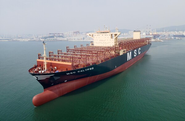 HD한국조선해양이 2023년 인도한 초대형 컨테이너선의 시운전 모습 / HD한국조선해양 제공