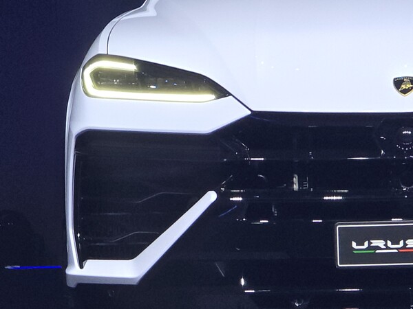 우루스 SE. /박시하 기자