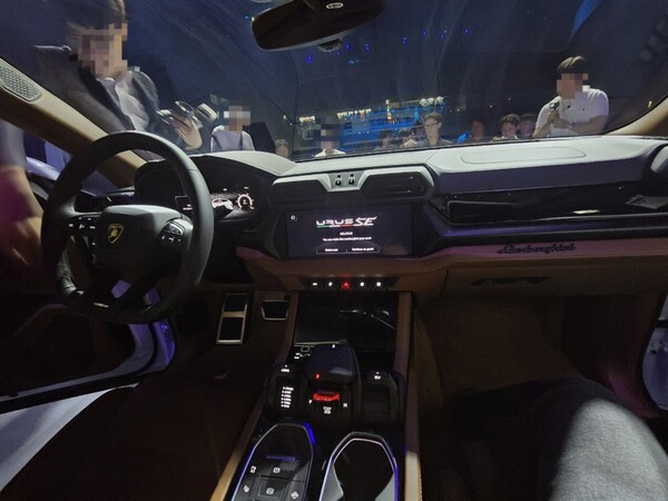 우루스 SE. /박시하 기자