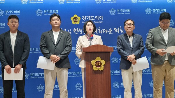 이 수석대변인은 “김동연 지사의 철학을 담은 김동연식 도정은 어디서도 찾아보기 힘들다”고 지적하고 “자신 없다면 의회에 전권을 맡기라”고 일갈했다./ 김두일 기자