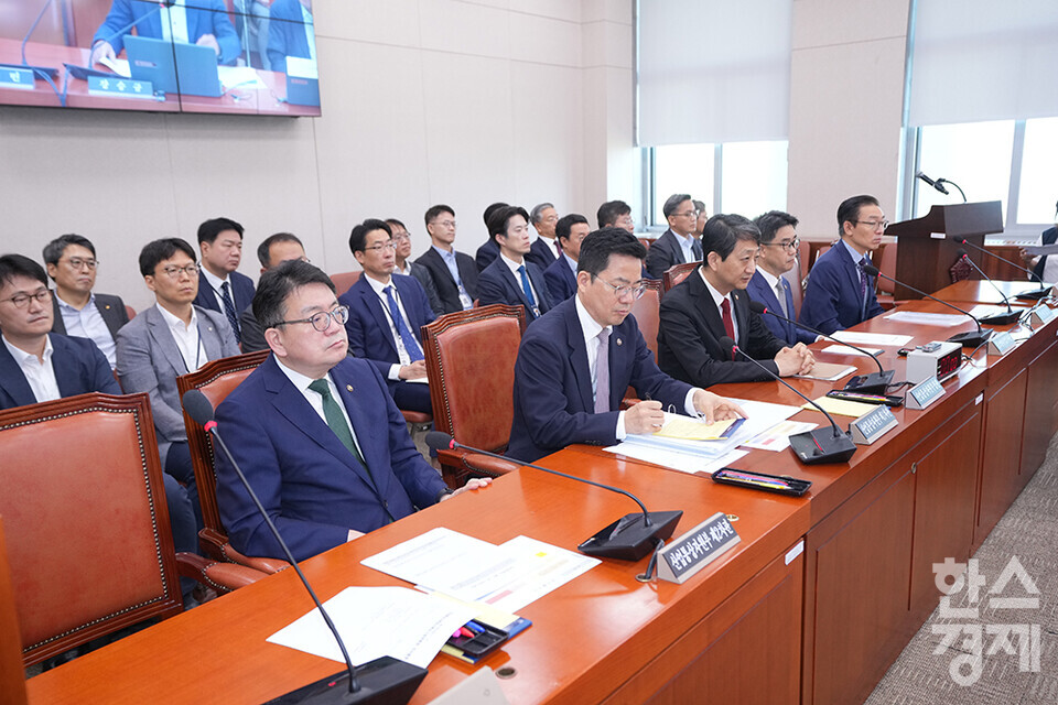 11일 서울 여의도 국회에서 산업통상자원중소벤처기업위원회 전체회의가 열리고 있다. /최대성 기자 dpdaesung@sporbiz.co.kr 2024.09.11.