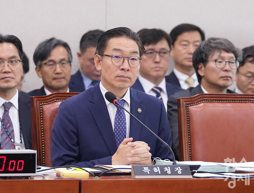 8일 서울 여의도 국회에서 국회 산업통상자원중소벤처기업위원회 국정감사가 열리고 있다. 김완기 특허청장이 출석하고 있다. /최대성 기자 dpdaesung@sporbiz.co.kr 2024.10.08.