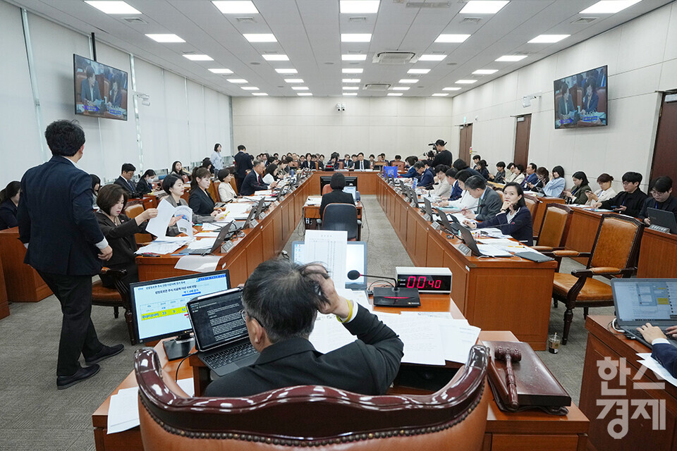 10일 서울 여의도 국회에서 보건복지위원회의 보건복지부, 질병관리청에 대한 국정감사가 열리고 있다. /최대성 기자 dpdaesung@sporbiz.co.kr 2024.10.10.