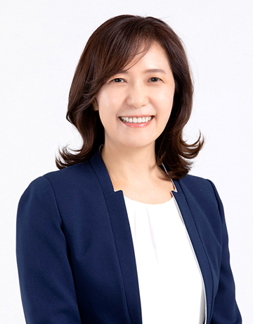 더불어민주당 사정희 의원은 2022년 자료를 근거로 하는 것이 타당하지 않다고 지적했고, 해당 조사가 청년들의 욕구 조사일 뿐 첫아이 지원금의 근거가 될 수 없다고 반대했다./ 김두일 기자