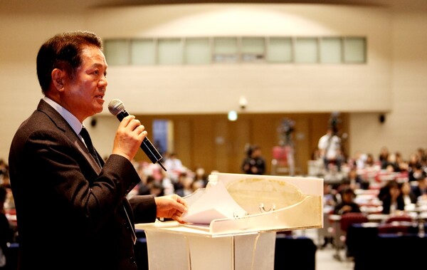 최 시장은 “세계적인 스마트도시로 발돋움하기 위해 끊임없이 노력할 것”이라며, “한중일 지방자치단체와의 협력을 강화해 더 나은 미래를 함께 만들어 나가겠다”고 강조했다./ 안양시 제공