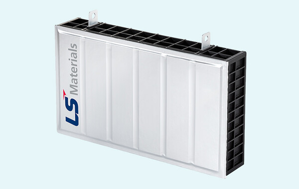 LS머트리얼즈가 세계 최초로 개발한 ‘셀-모듈 일체형’ 울트라커패시터(UC) 셀듈(CellDule) / LS머트리얼즈