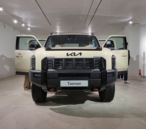 지난 28일 기아가 공개한 ‘더 기아 타스만’ 모습