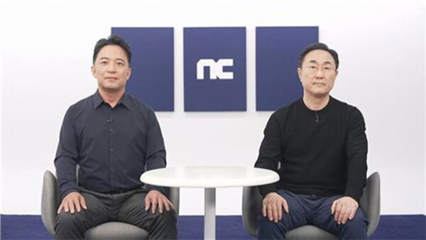 (왼쪽부터) 김택진, 박병무 엔씨소프트 공동대표. / 사진=연합뉴스.