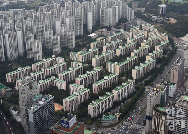 잠실의 아파트 단지 전경./