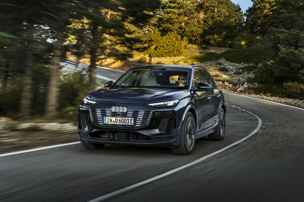 더 뉴 아우디 Q6 e-트론/ 아우디 코리아