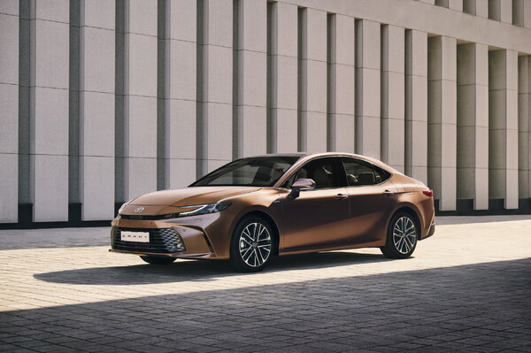 2025년형 캠리 하이브리드(HEV)/ 토요타 코리아