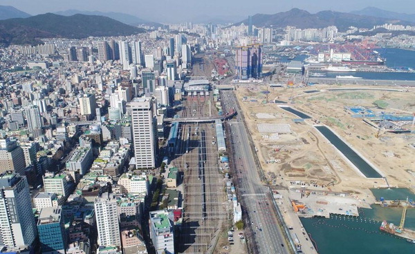 부산시가 ‘철도 지하화’를 추진하고 있는 부산진역~부산역 구간. / 부산시