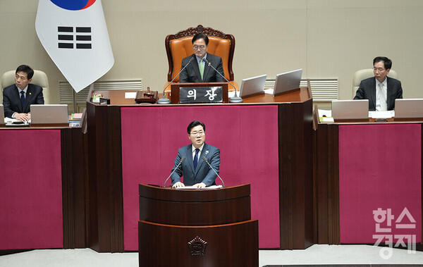 7일 박찬대 더불어민주당 원내대표가 대통령 탄핵소추안 제안설명을 하고 있다. / 최대성 기자