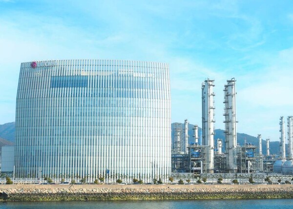 LG화학 여수공장 전경 / 사진=LG화학