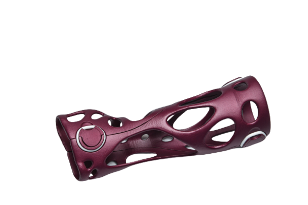 엑스퍼트코리아가 영국 Xkelet과 골절 환자 맞춤형 의료기기 ‘엑스 스프린트 에어(Xsplint Air)’ 공동 개발 협약을 체결했다./엑스퍼트코리아 제공