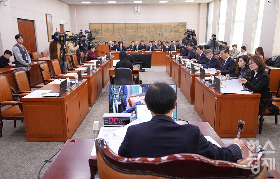 10일 오전 서울 여의도 국회에서 문화체육관광부 전체회의가 열리고 있다. /최대성 기자 dpdaesung@sporbiz.co.kr 2025.01.10.