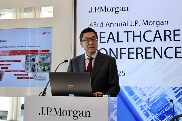 제임스 박 롯데바이오로직스 대표이사. /롯데바이오로직스 제공