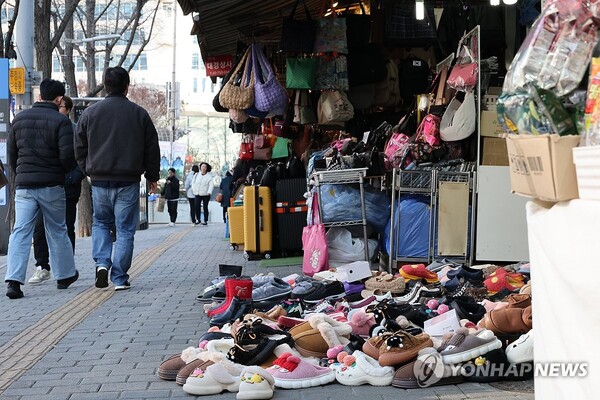 1월 소비자심리지수(CCSI)는 91.2로, 지난해 12월 대비 3.0포인트(p) 올랐다. /연합뉴스