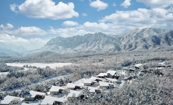 이랜드파크 켄싱턴리조트 설악밸리의 설경. /이랜드파크 제공