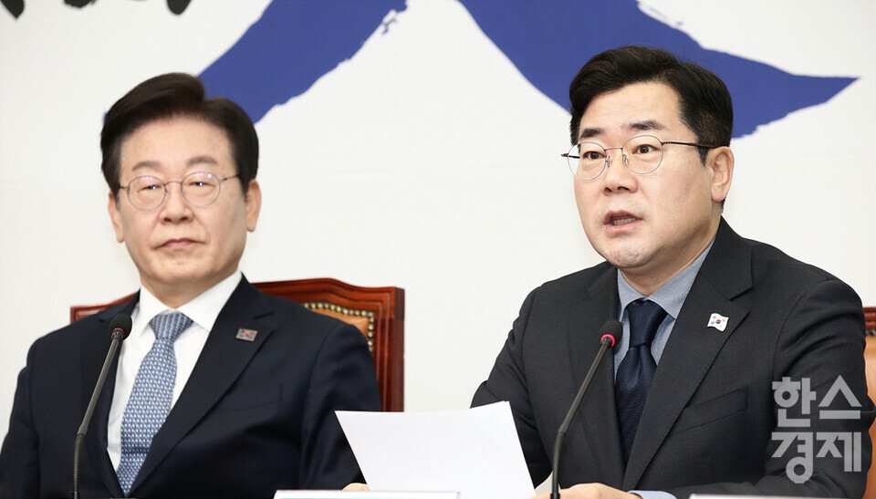 박찬대 더불어민주당 원내대표가 5일 오전 서울 여의도 국회에서 열린 최고위원회의에서 발언을 하고 있다. /최대성 기자 dpdaesung@sporbiz.co.kr 2025.02.05.