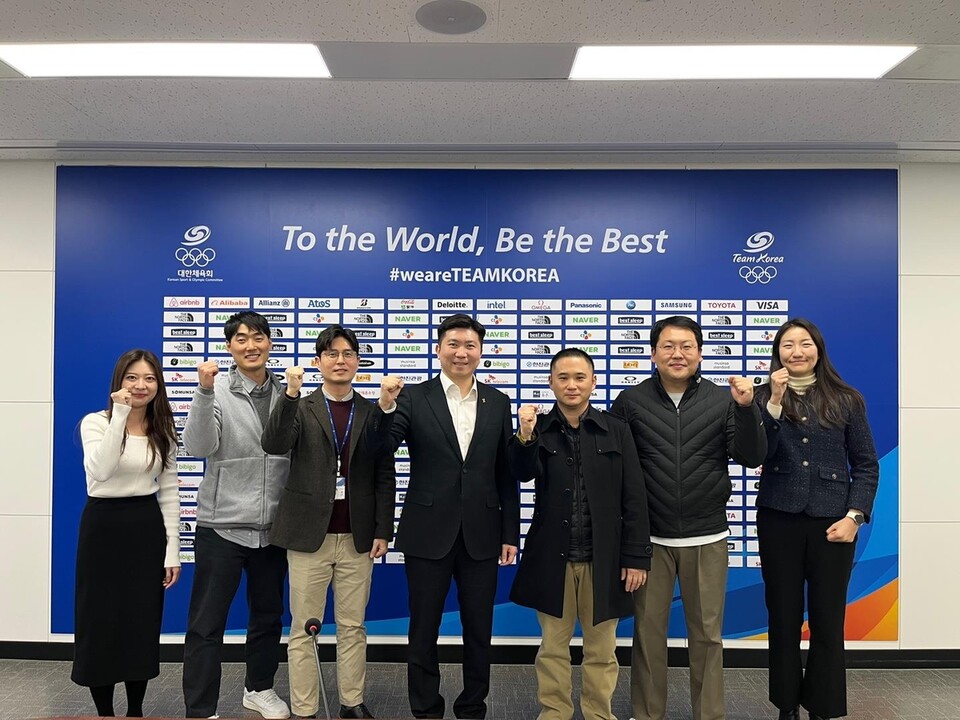 제42대 대한체육회 회장에 당선된 유승민 당선인이 대한체육회 노동조합과 첫 면담을 진행했다. /연합뉴스