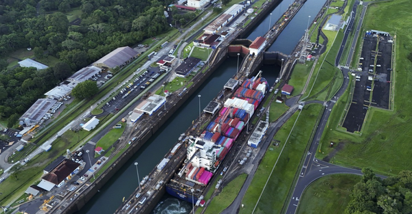 도널드 트럼프 미국 대통령이 그린란드, 파마나 운하에 이어 가자지구까지 개입하겠다고 밝히며 영토 확장에 대한 야욕을 노골적으로 드러내고 있다. / 연합뉴스