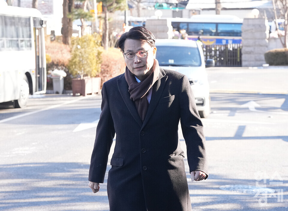 윤상현 국민의힘 의원이 13일 오전 서울 종로구 헌법재판소에서 열리는 윤석열 대통령 탄핵 심판 8차 변론기일에 참석하고 있다. /최대성 기자 dpdaesung@sporbiz.co.kr 2025.02.13.(사진공동취재단)