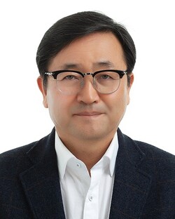 신용철 아미코젠 회장 / 사진=아미코젠