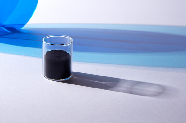 LG화학은 차세대 배터리 소재 기술 혁신을 본격화했다. / LG화학