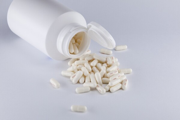 대원제약과 영진약품 등 의약품 포장 문제로 인한 회수‧폐기 조치가 잇따르고 있다. 지난해 정부가 제약사들을 대상으로 자율점검을 요청했지만 올해도 문제는 여전한 상황이다. /픽사베이