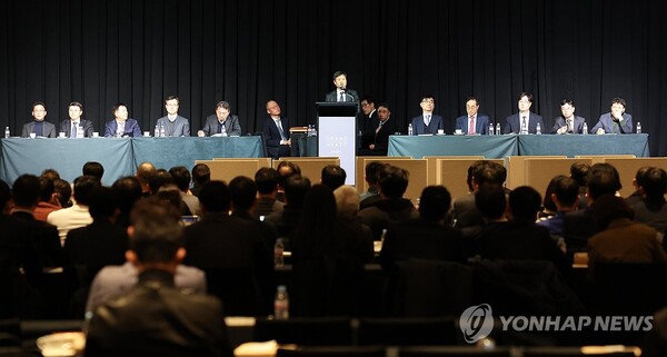 박기덕 고려아연 사장이 서울 용산구 그랜드 하얏트에서 열린 고려아연 임시 주주총회에서 발언하고 있다. 2025.1.23 / 사진=연합뉴스