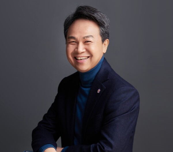 진옥동 신한금융지주 회장 / 사진=신한금융지주