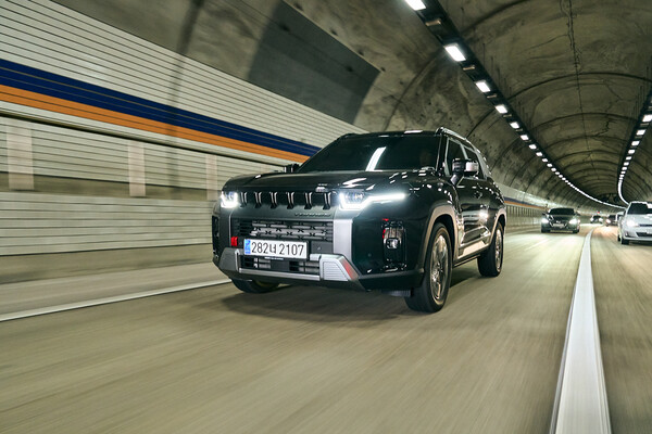 토레스 하이브리드/ KG모빌리티