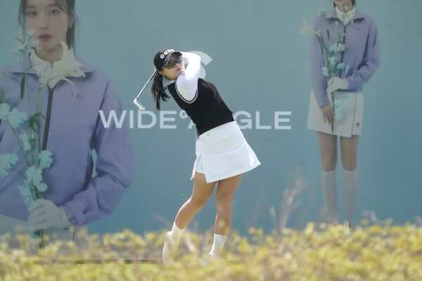 와이드앵글이 10일부터 13일까지 나흘간 열린 한국여자프로골프(KLPGA) 투어 iM금융오픈의 공식 후원사로 참여했다. /와이드앵글 제공