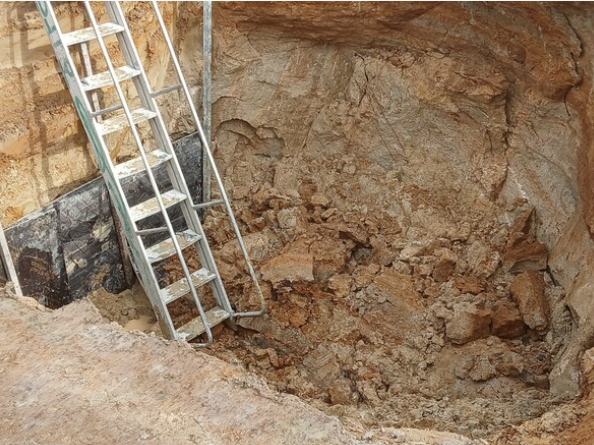  추락 지점 / 인천소방본부