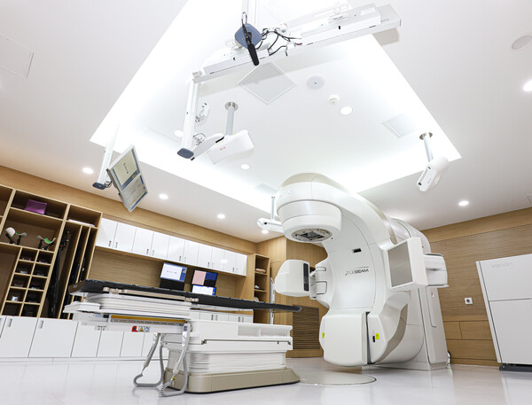 용인세브란스병원이 선형가속기를 이용한 치료를 시작했다./용인세브란스병원 제공