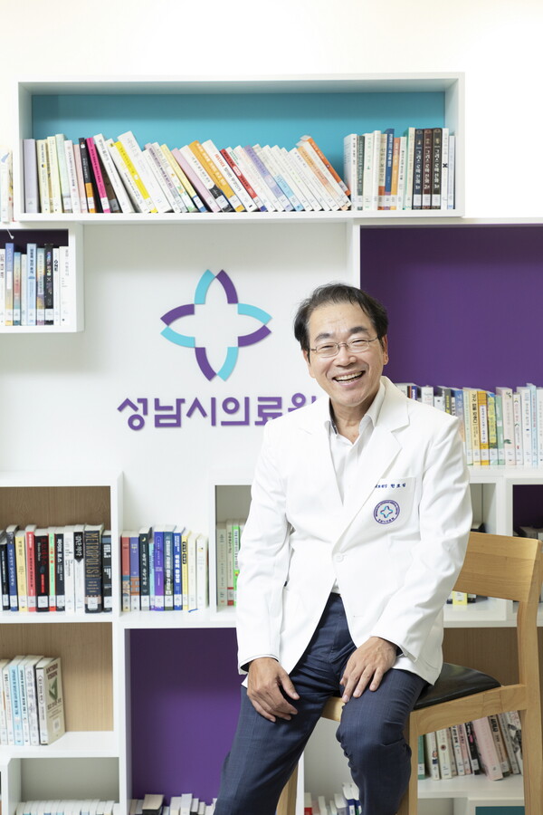 성남시의료원이 첫 췌장암 복강경 수술을 성공적으로 마치며 고난도 수술 역량을 갖춘 지역거점병원으로 한 걸음 더 도약했다./ 성남시 제공