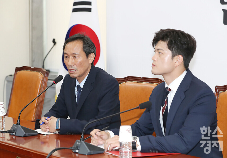 우상호 대통령실 정무수석이 10일 국회에서 김용태 국민의힘 비상대책위원장을 접견, 모두발언을 하고 있다. /최대성 기자 dpdaesung@sporbiz.co.kr 2025.06.10. 