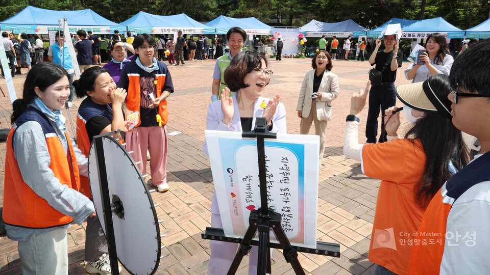 민선 8기 출범 3년, 안성시(시장 김보라)가 인구 증가와 산업 고도화, 문화도시 성장, 교통 인프라 혁신, 정주환경 개선 등 도시 전반에 걸쳐 괄목할 성과를 내며 지속 가능한 미래도시로 도약하고 있다./ 안성시 제공